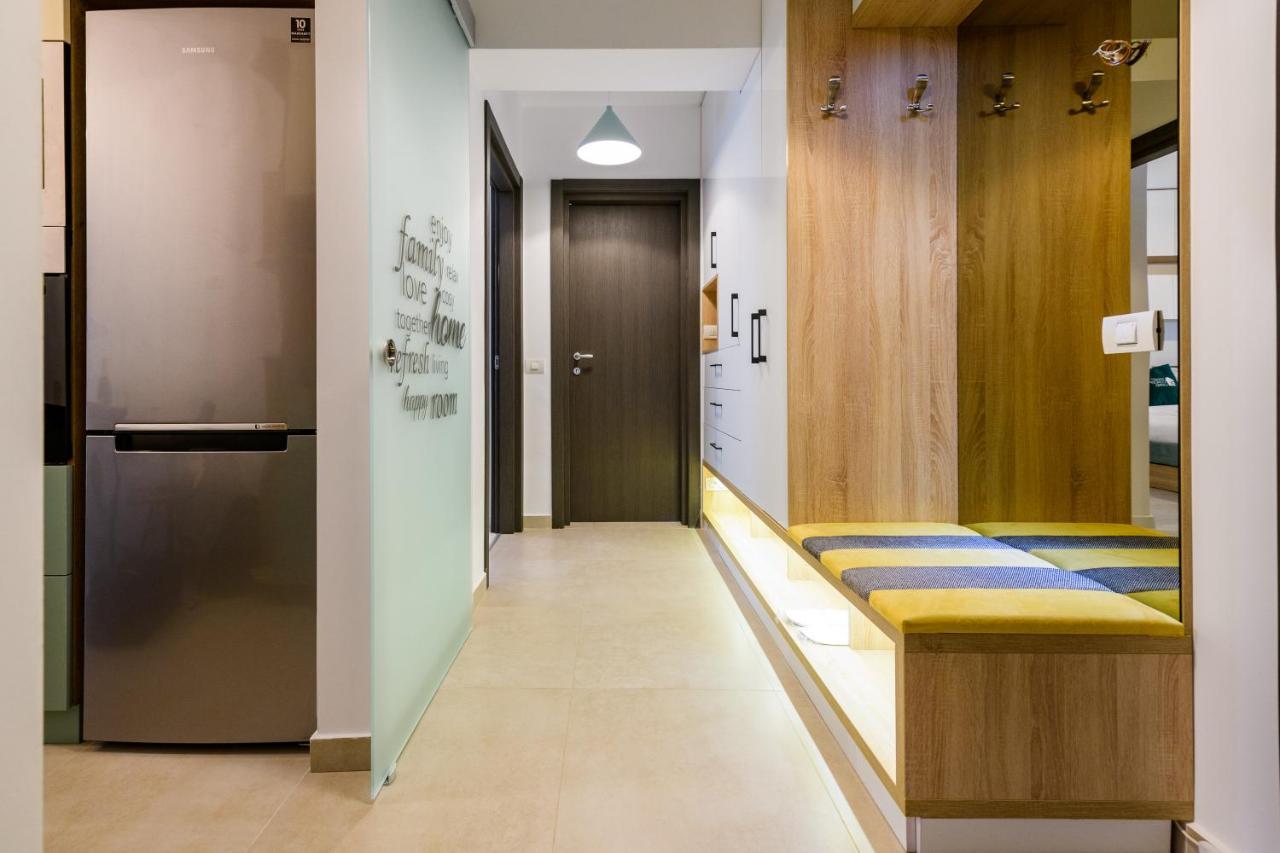 Smart Concept Living Plaza Apartment Bucharest Exterior photo