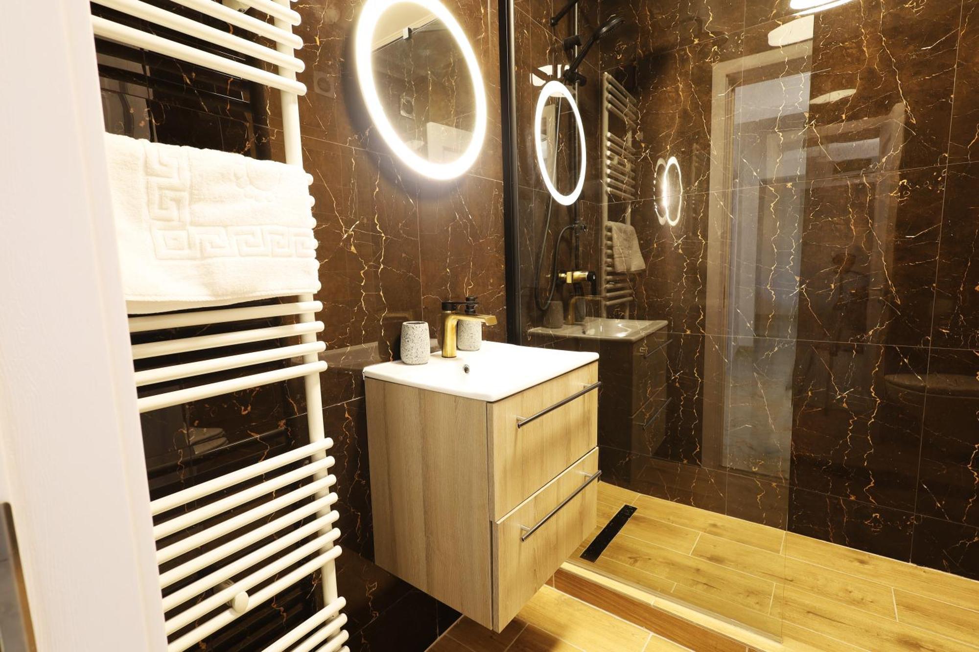 Smart Concept Living Plaza Apartment Bucharest Exterior photo